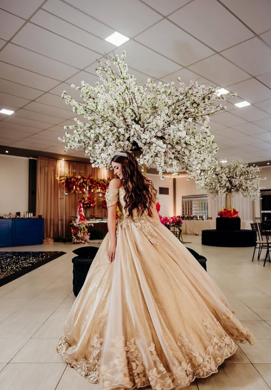Debutante
